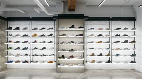 sneaker boutique canada